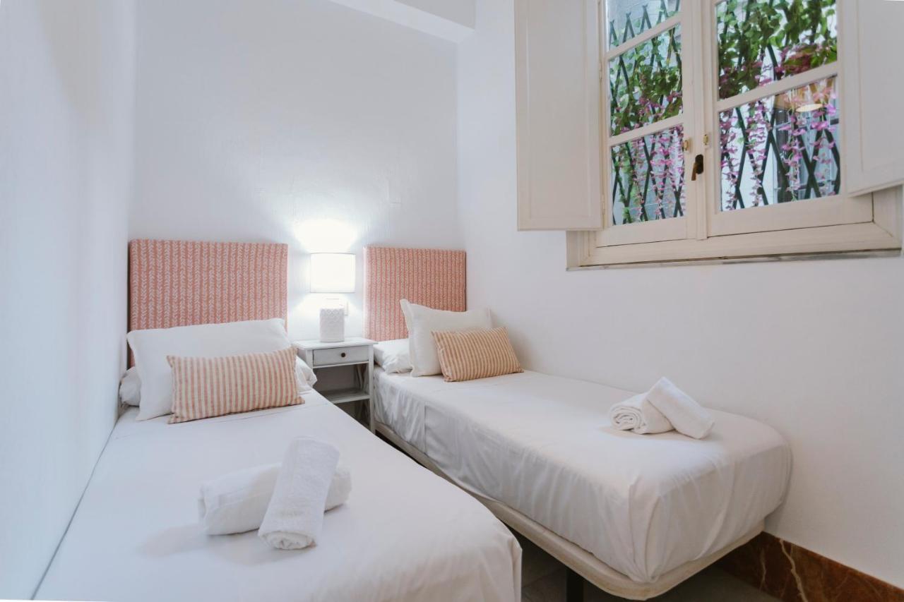 Appartamento Bright And Cozy-1Bd 1Bth & 2Bd 1Bth- La Giralda Siviglia Esterno foto